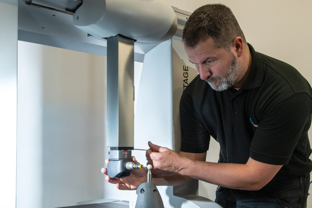 proactive servicing on a CMM measurement head